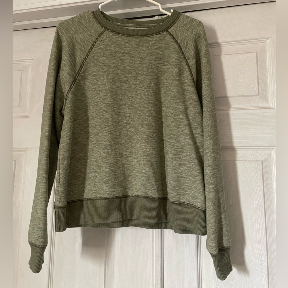 AE Crewneck